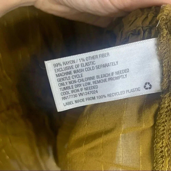 Balloon Sleeve green brown & golden metallic Peplum Blouse - Universal Thread xl - Picture 11 of 12